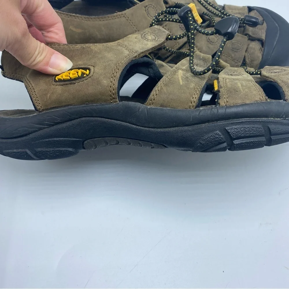 Keen Newport Brown Leather Men’s Hiking Water Sandals